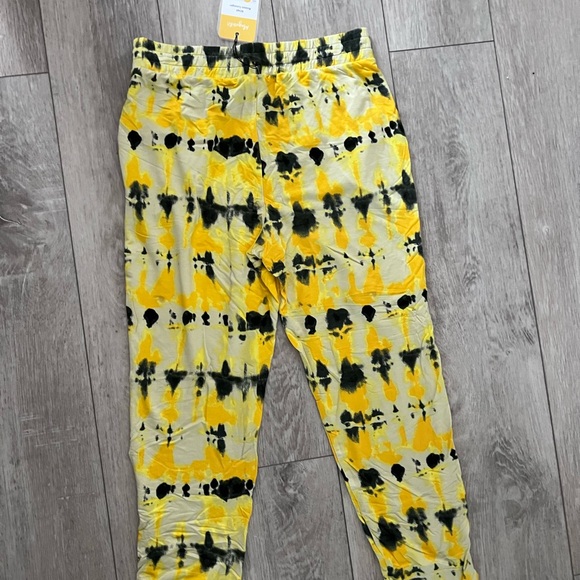 Cabi Atomic Lounger (style 6049) - Picture 10 of 17